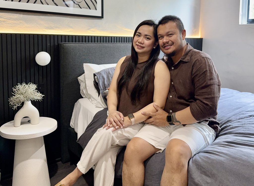 Pia Diaz lost half her blood and had to be rescued from her balcony by firefighters after a rare ectopic pregnancy ruptured. Doctors say she may still be able to have a baby.