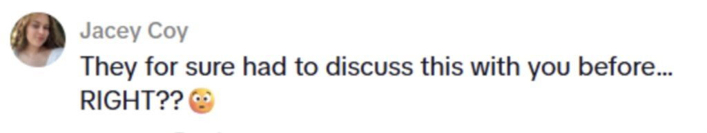 Social media comment on the post A woman woke up from surgery abroad to find her tattoos had vanished - and it was her boyfriend who spotted they were gone before she even noticed.