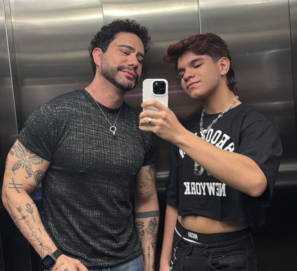 Brazilian LGBTQ+ influencer Carlos Filhar, 46, died after posting a heartfelt farewell message to his 350,000 followers, expressing love and peace in his final words.