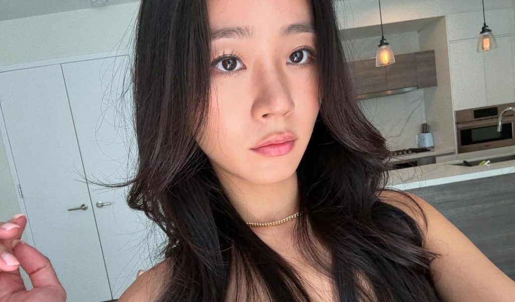 Australian entrepreneur Ben Pasternak has been charged with strangulation and assault after allegedly attacking influencer Evelyn Ha on the same night the pair broke up.