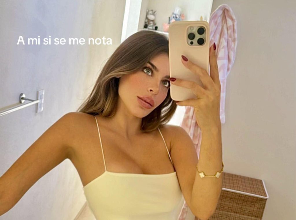 The husband of murdered beauty queen Carolina Flores Gomez allegedly told police he tried to breastfeed their baby from her body after she was shot dead.