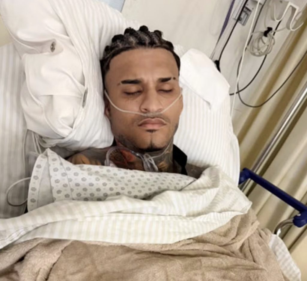 Brega funk star Anderson Neiff, 24, was ambushed by helmeted bikers who opened fire on his van after a São Paulo concert, leaving him with a bullet fragment in his shoulder.
