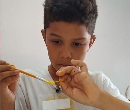 Nine-year-old Joao died after injuring his knee playing at home - despite seven medical appointments in six days, doctors failed to spot his worsening condition in Brazil.