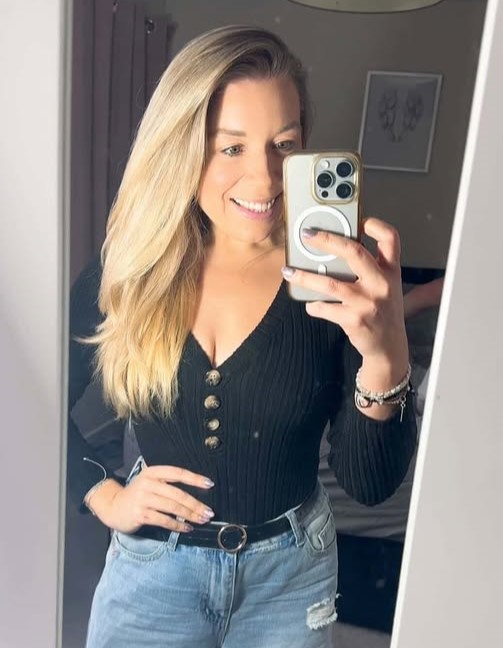 Teacher Becka Gill lost 10st 2lbs after sobbing in the shower and suffering street abuse - how a gastric sleeve and Mounjaro jab transformed her body and confidence.