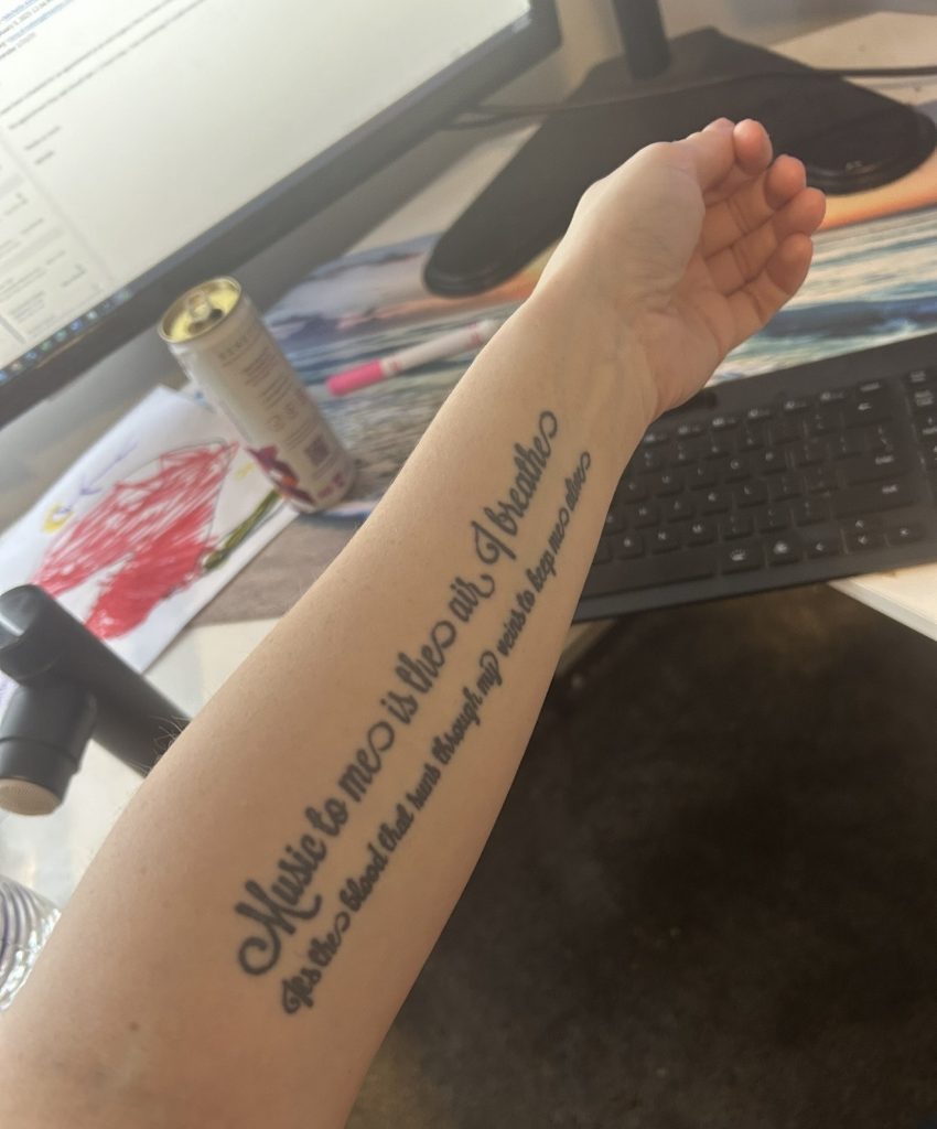 Mum Michelle Keith lost over 5 stone after discovering lipedema was behind her weight loss resistance - how anti-inflammatory eating and weight loss jabs changed her life.