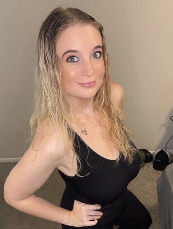 Mum Michelle Keith lost over 5 stone after discovering lipedema was behind her weight loss resistance - how anti-inflammatory eating and weight loss jabs changed her life.