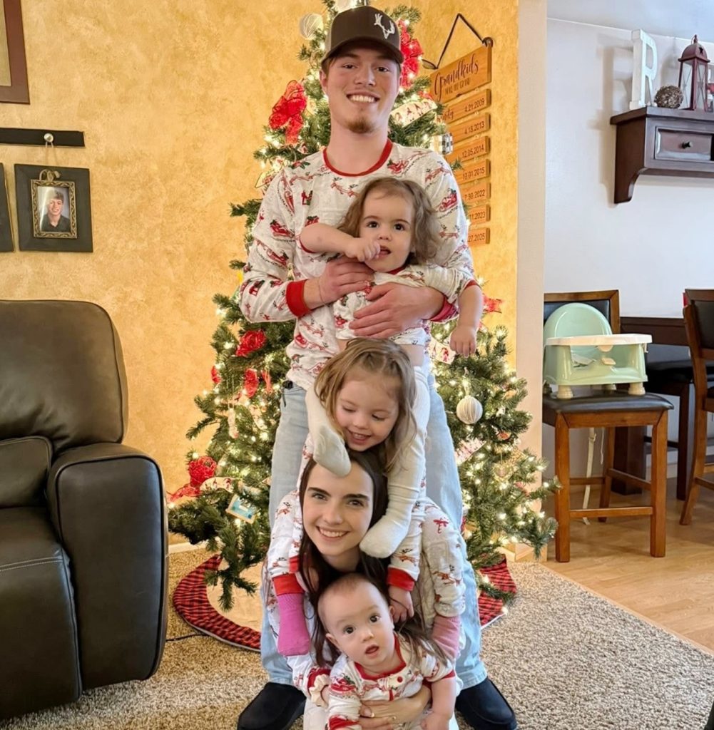 A teen mum who had three babies by 19 turned hateful comments into motivation - and jokes her 40s are going to be lit while her friends are still raising kids.