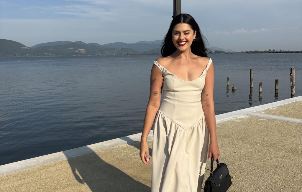 Woman diagnosed with stage four cancer while getting ready for a first date - her only symptom was a strange pain every time she sipped alcohol starting in a pub garden.