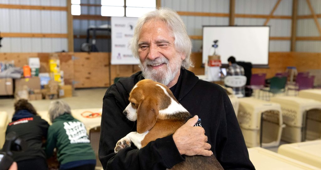 Black Sabbath legend Geezer Butler joined Debbie Gibson backing a huge rescue mission to rehome 1,500 beagles from controversial Ridglan Farms breeding facility.