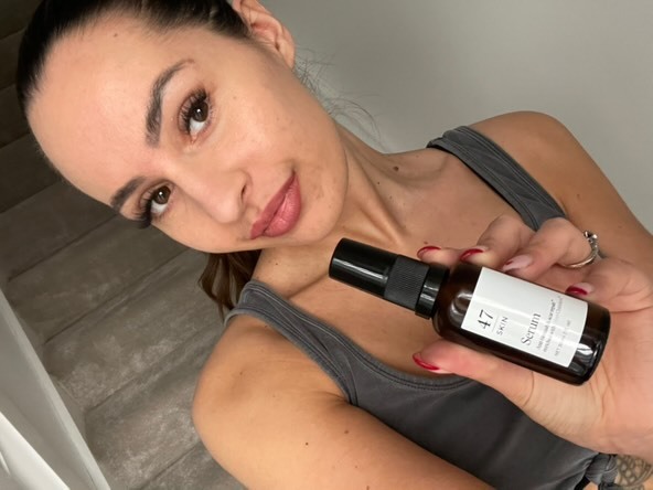 York woman Emily Howdle, 32, ditches makeup after a £16 holy grail serum cleared three-year acne battle that left her mortified in supermarket.