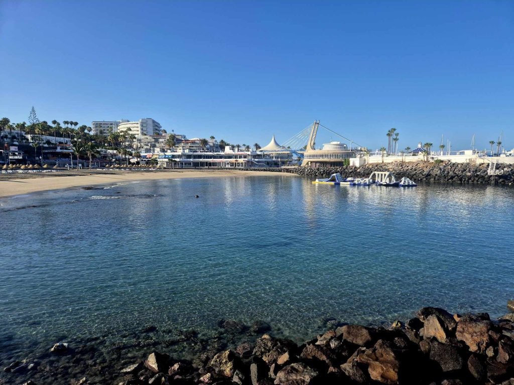 Brit holiday hotspot La Pinta beach in Costa Adeje, Tenerife closed again to swimmers after dangerous enterococci bacteria levels detected in water samples.