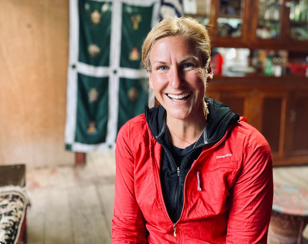 Climber Shelley Johannesen, 53, died in partner David Ashley's arms after an avalanche struck during her descent from Nepal's Mount Makalu summit.