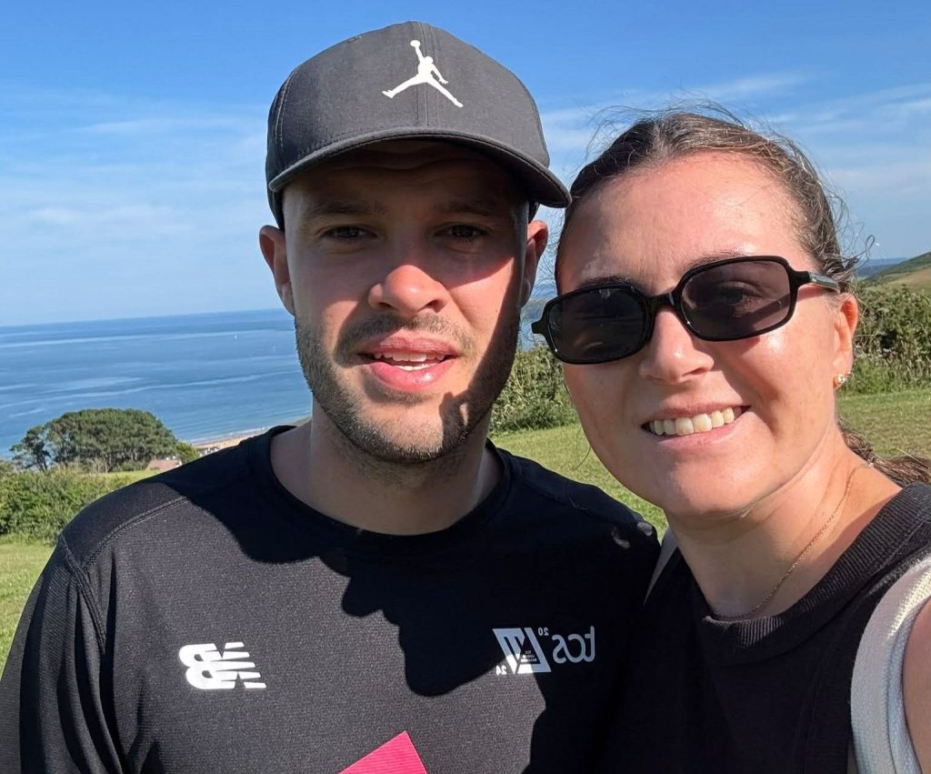 Fit and healthy dad is left unable to walk after suffering a devastating stroke just one week after completing his very first ever London Marathon in impressive time.