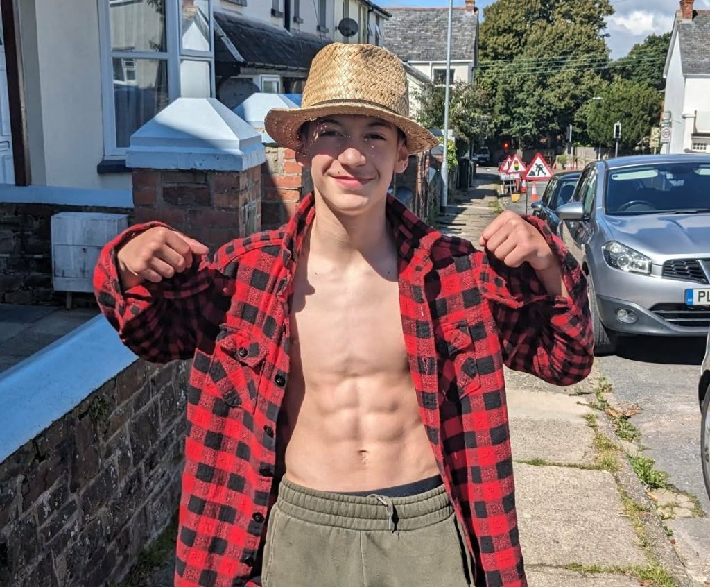 Heartbroken father of missing teenager Taylor Charlton shares emotional birthday plea begging 15-year-old to come home as desperate search enters its third week.