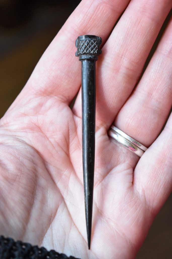 A high-status Roman woman buried in a decorated lead coffin under a Colchester hospital has been unearthed, with frankincense, rare glass vessels and jet hairpins among her grave goods.