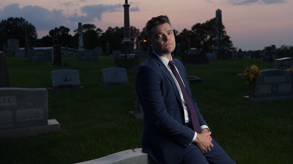 A failed musician became a funeral director at 30, only to sell his homes and return to music 13 years later, landing two Billboard hits after going viral on TikTok talking about death.