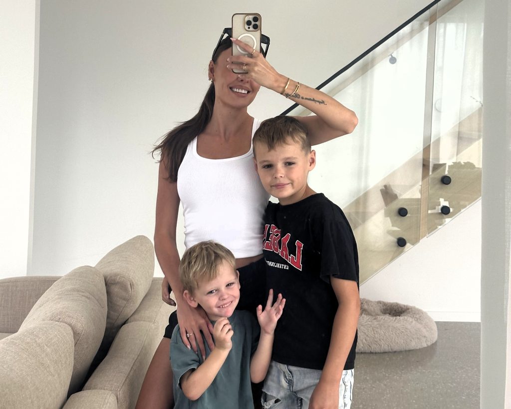 Australian influencer shares the heartbreaking warning after her botched Turkey nose job left her face collapsing - costing her nearly 39,000 pounds and three surgeries.