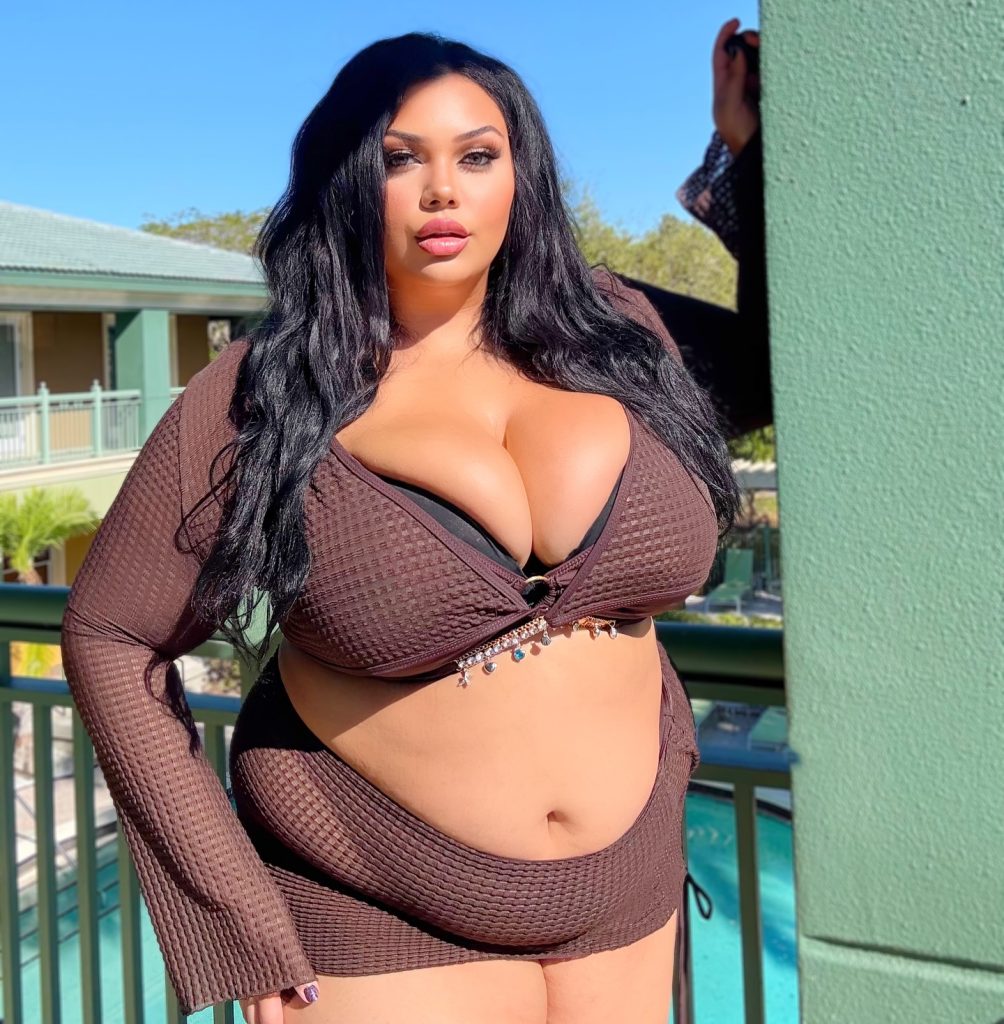 Plus-size influencer Alex Aspasia slams Ozempic and plastic surgery culture - claims people no longer recognise natural bodies and call her 'disgusting'.