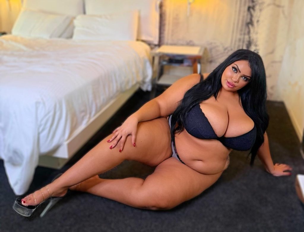 Plus-size influencer Alex Aspasia slams Ozempic and plastic surgery culture - claims people no longer recognise natural bodies and call her 'disgusting'.