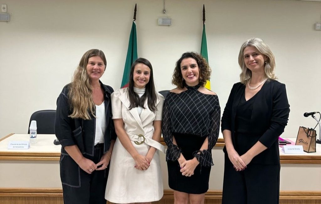 Tragic judge Mariana Francisco Ferreira, 34, dies after IVF egg retrieval procedure - suffered cardiac arrests as police probe possible medical error in Brazil.