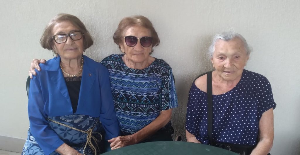 Brazilian sisters Levita, Zoraide and Zulina de Deus Nunes have been confirmed as the world's oldest living sibling trio with a combined age of 316 years.