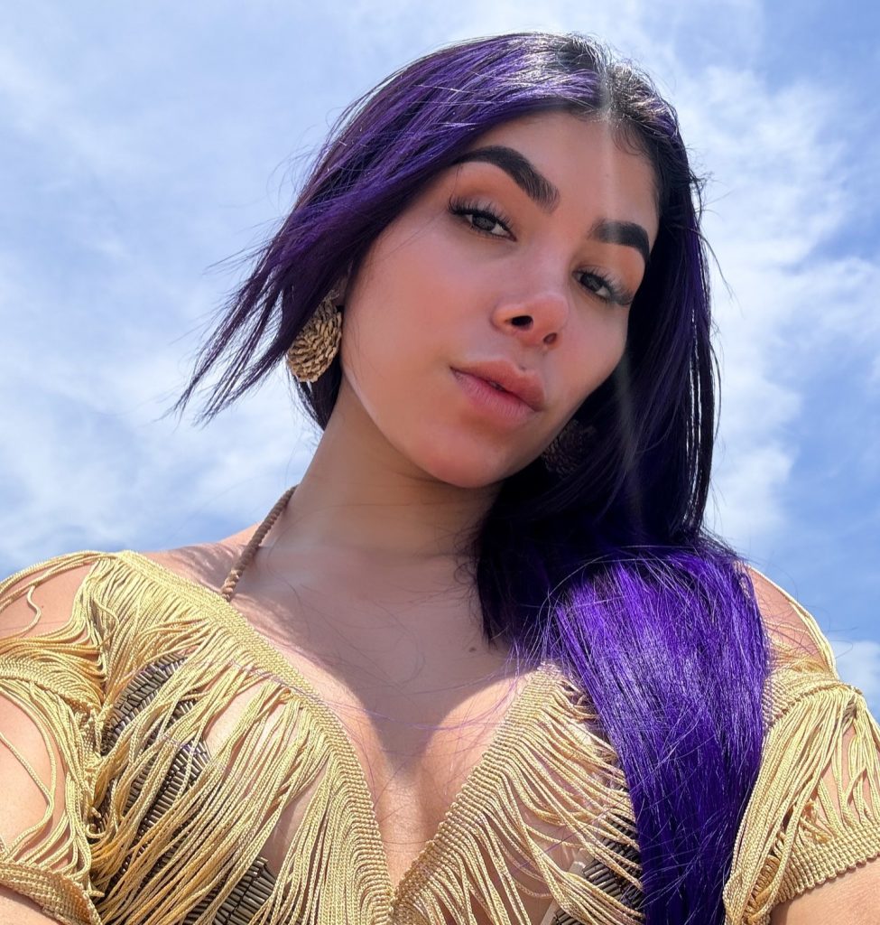 A Colombian reality star returned home to find her flat trashed by her ex-fiancé with messages scrawled on walls, after she allegedly grew close to another contestant on the show.