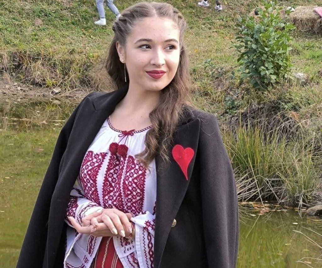 Romanian teen folk singer Andreea Micu, 17, tragically died after suffering stroke just before going on stage at Bisoca festival, spending two weeks in coma.