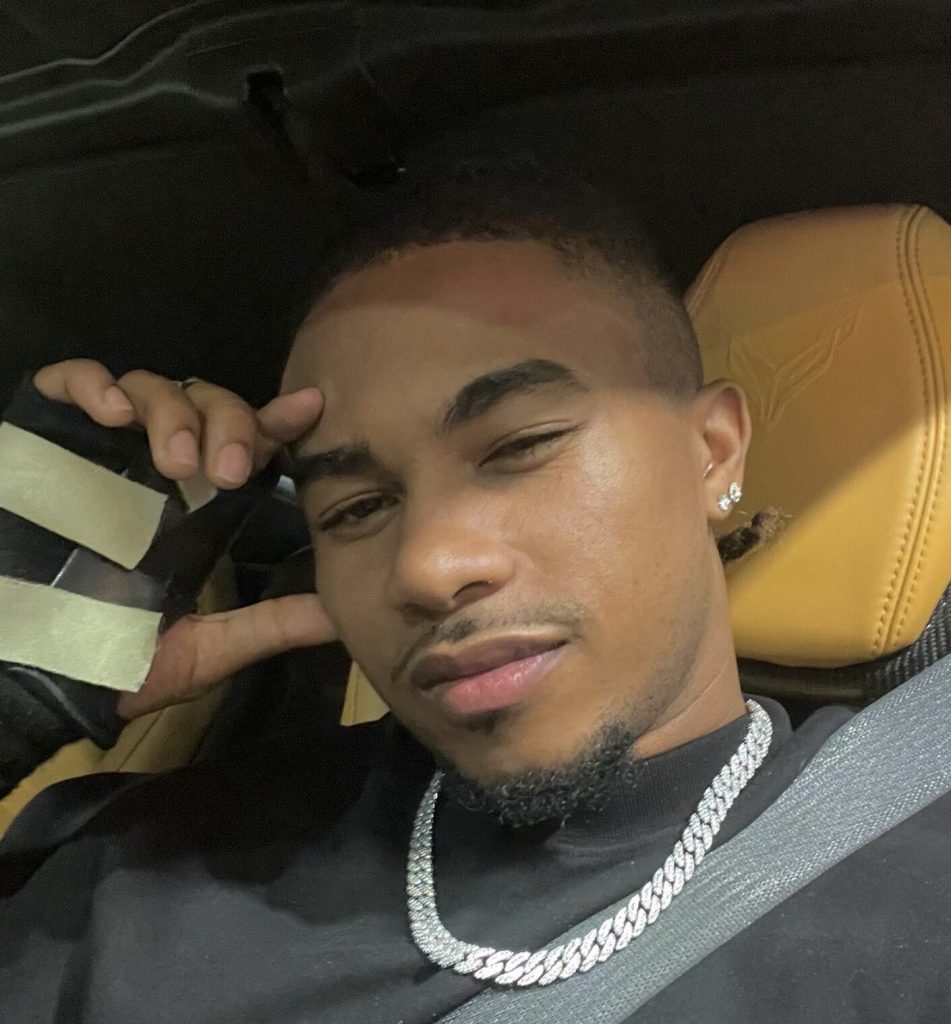 Streamer and influencer boxer DeenTheGreat arrested in Miami over alleged attempted robbery at yacht party after woman accused him of forcibly grabbing her phone.