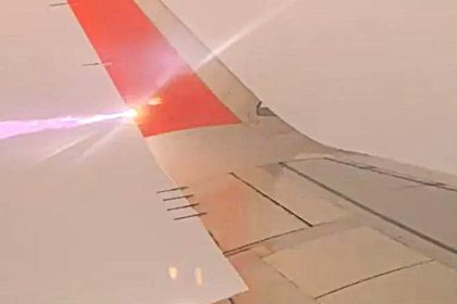 Terrifying moment lightning bolt struck Viva flight wing mid-air as plane flew from Puerto Escondido to Mexico City, sparking panic among passengers on board.