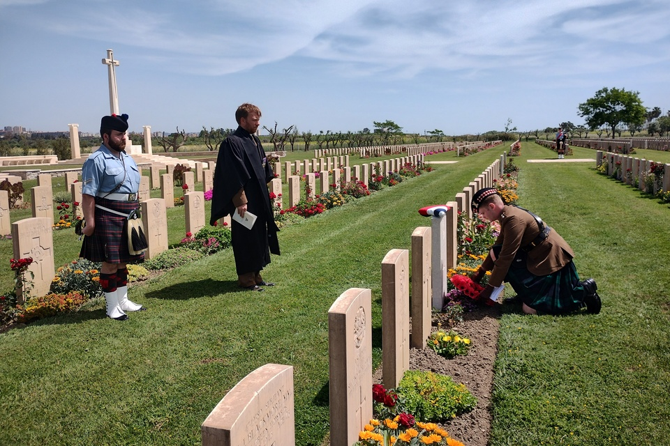 British soldier Cpl Gilbert Nay Hamilton, killed in Sicily in 1943, identified 83 years later thanks to his great-grand-nephew's dedicated research.