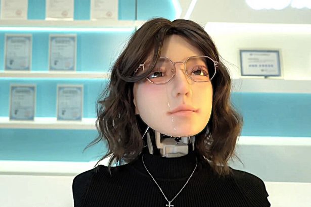 Boffins have unveiled the world's first robot that sheds real tears when it experiences sad moments - opening a brand new era of emotional companionship.