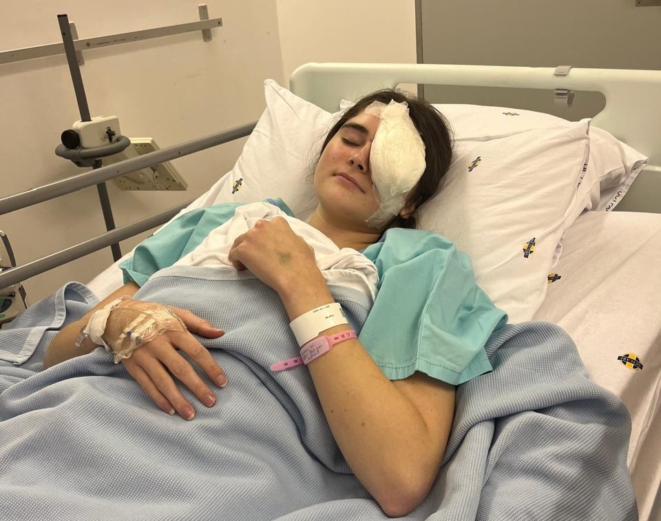 Student with rare eye cancer reveals the heartbreaking moment she first saw herself in the mirror after surgery to remove her eye - and how she learned to accept it.