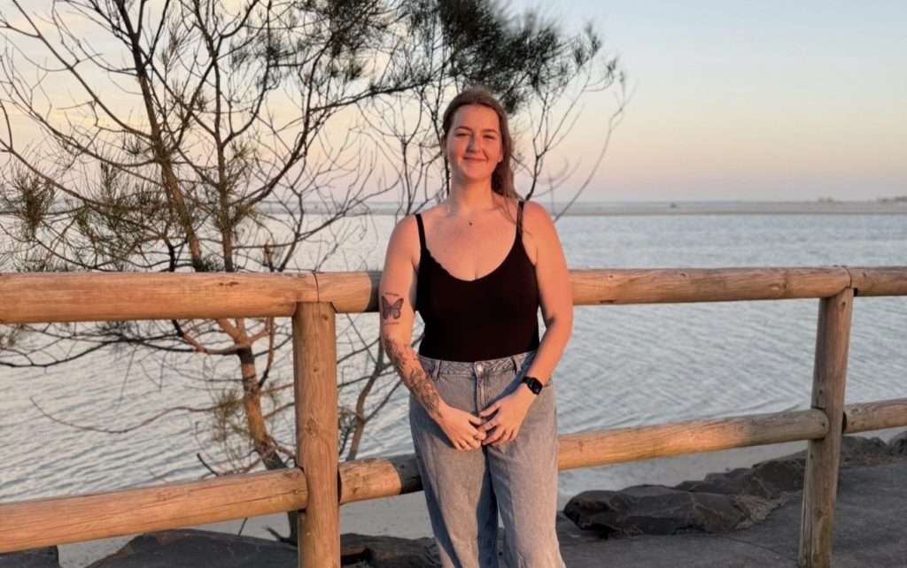 Aussie Lara, 22, shed an incredible 10 stone after years of hiding behind friends in photos - now she barely recognises her miserable former self.