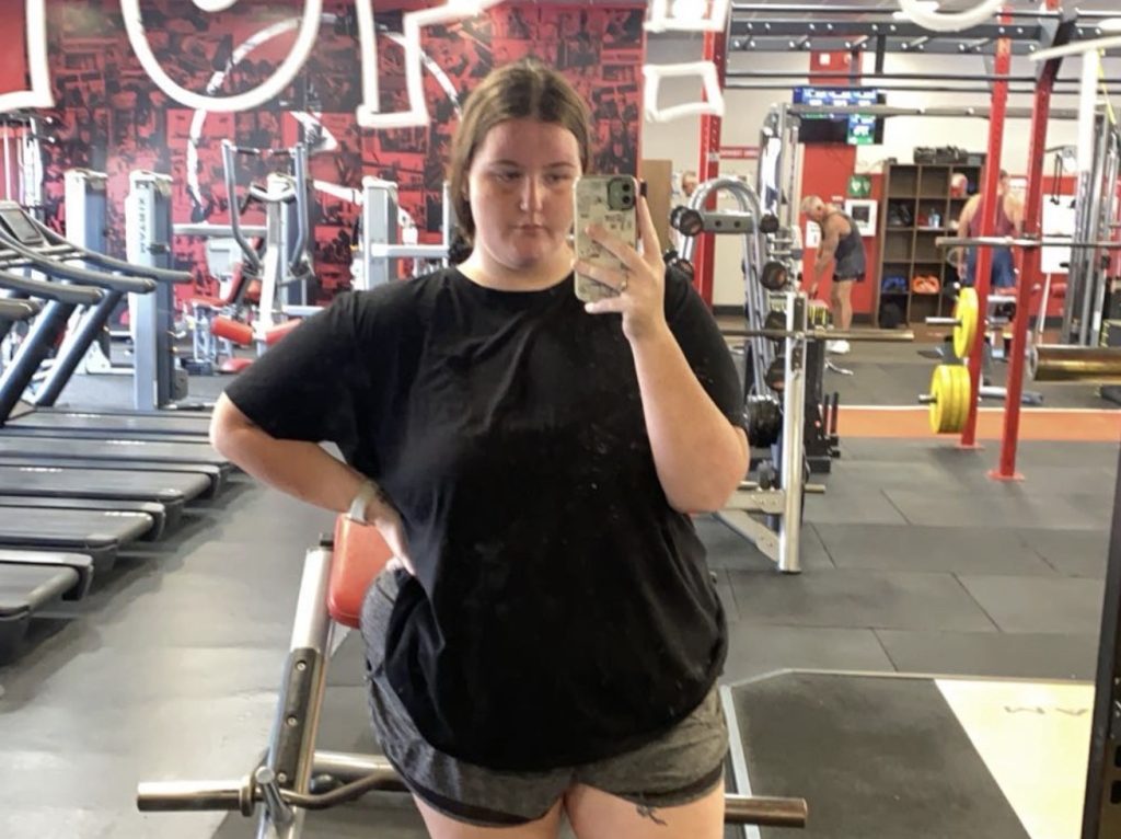 Aussie Lara, 22, shed an incredible 10 stone after years of hiding behind friends in photos - now she barely recognises her miserable former self.
