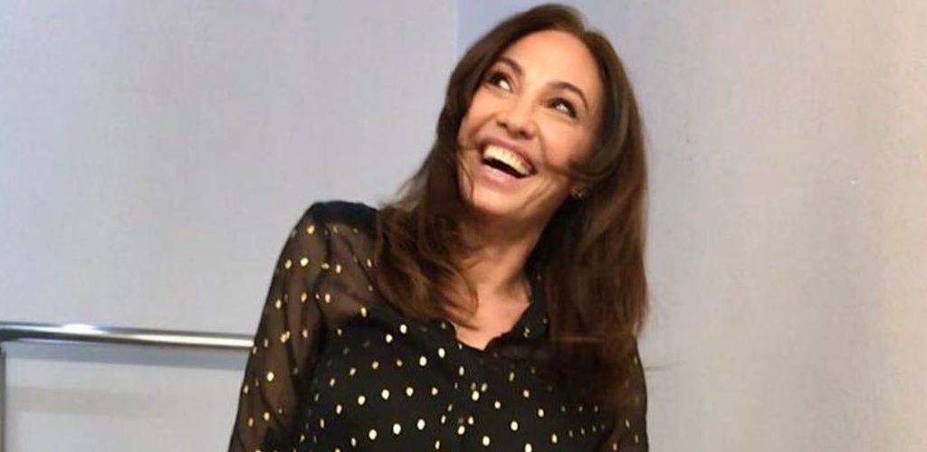 An Argentine actress was killed when a train struck her car at a level crossing after she drove through a lowered barrier - she had been driving with a suspended licence and was due on stage that night.