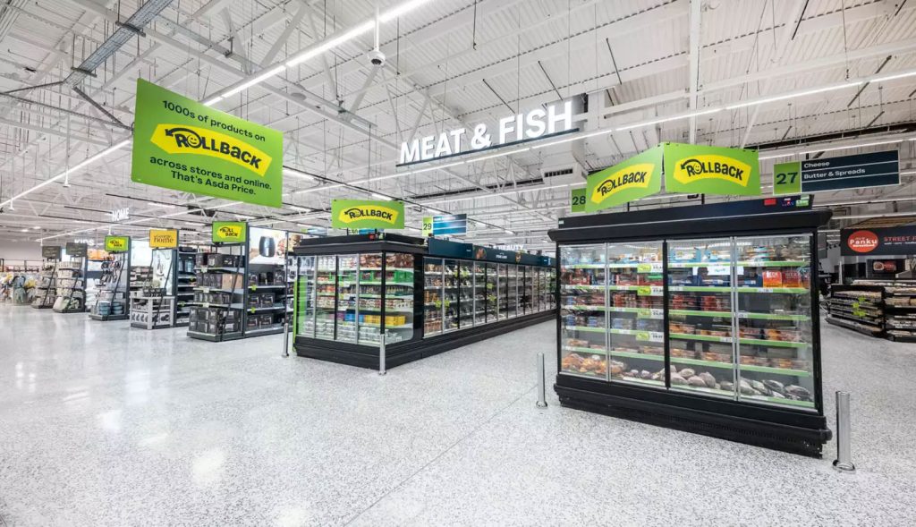 Asda is set to slash up to 1,000 jobs as it accelerates warehouse automation, moving its George clothing operation from three sites to a single DHL-run facility in Derby.