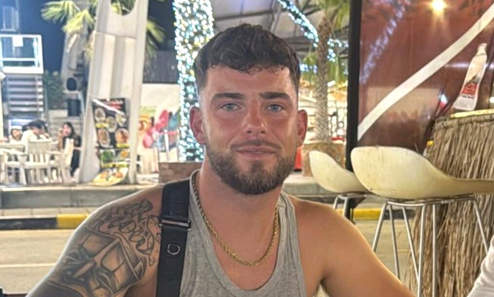 A British man died in a motorcycle crash in Bali on his 26th birthday while celebrating after two years in Australia - his family are raising £12,000 to bring him home to Coventry.