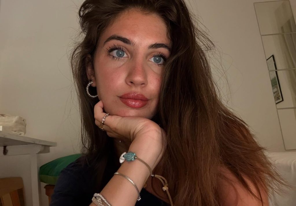 Erasmus student and model Sofia Barillà, 20, suddenly fell ill and died while on the phone with her aunt as her voice abruptly cut out in tragic mystery death.