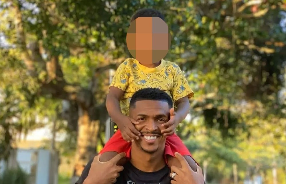 Former Manchester City striker Jô has been arrested at a Brazilian nightclub at 4am for failing to pay child support - for at least the fifth time, with a debt of over £21,000.