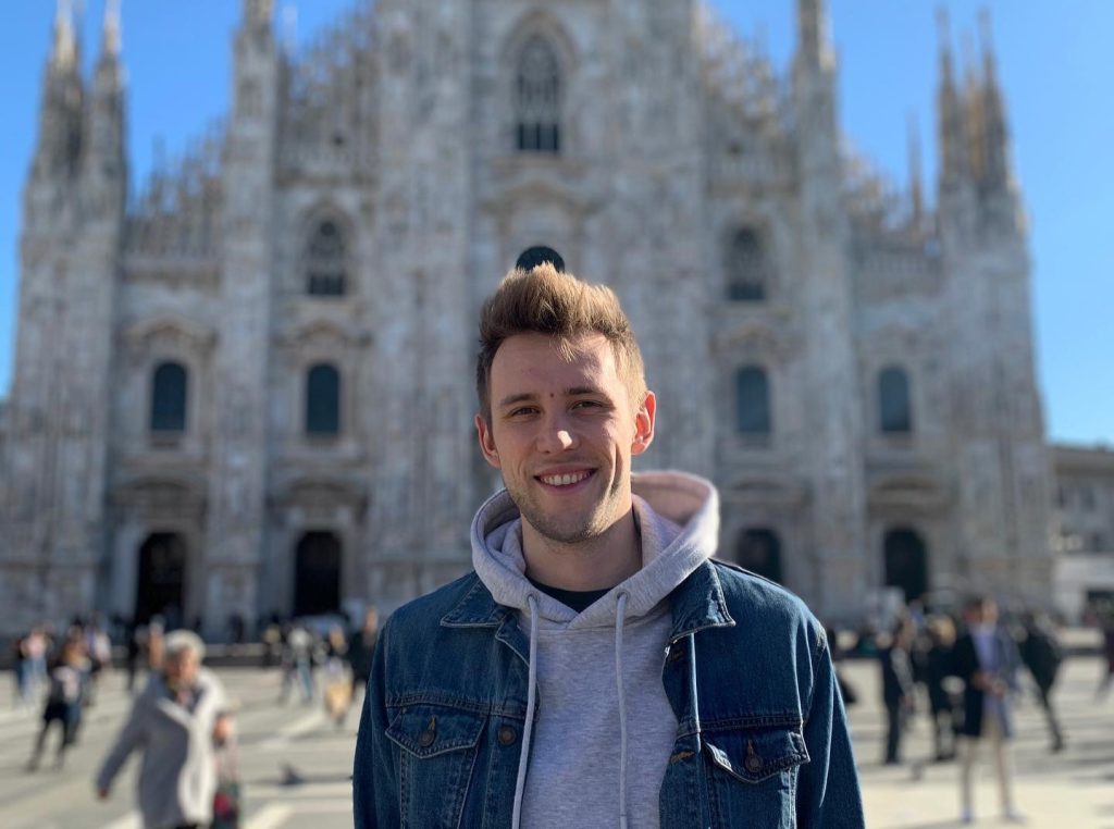 A former volleyball player who gave up sport to become a pilot has died after his helicopter vanished from radar and smashed into a Polish mountainside - aged just 30.