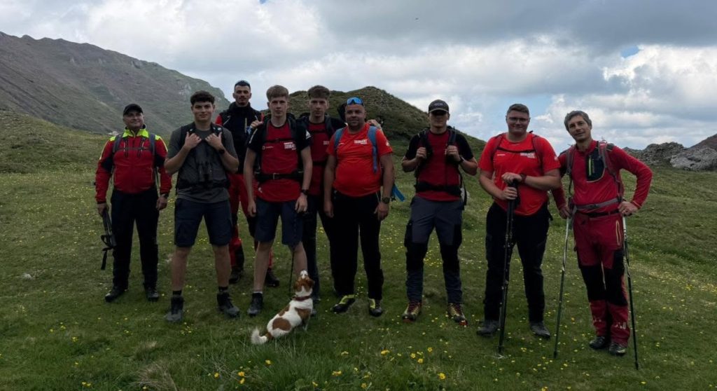 A British teenager who vanished in Romania's Bucegi Mountains last November remains missing as rescuers dig through three metres of snow in a fresh search operation.