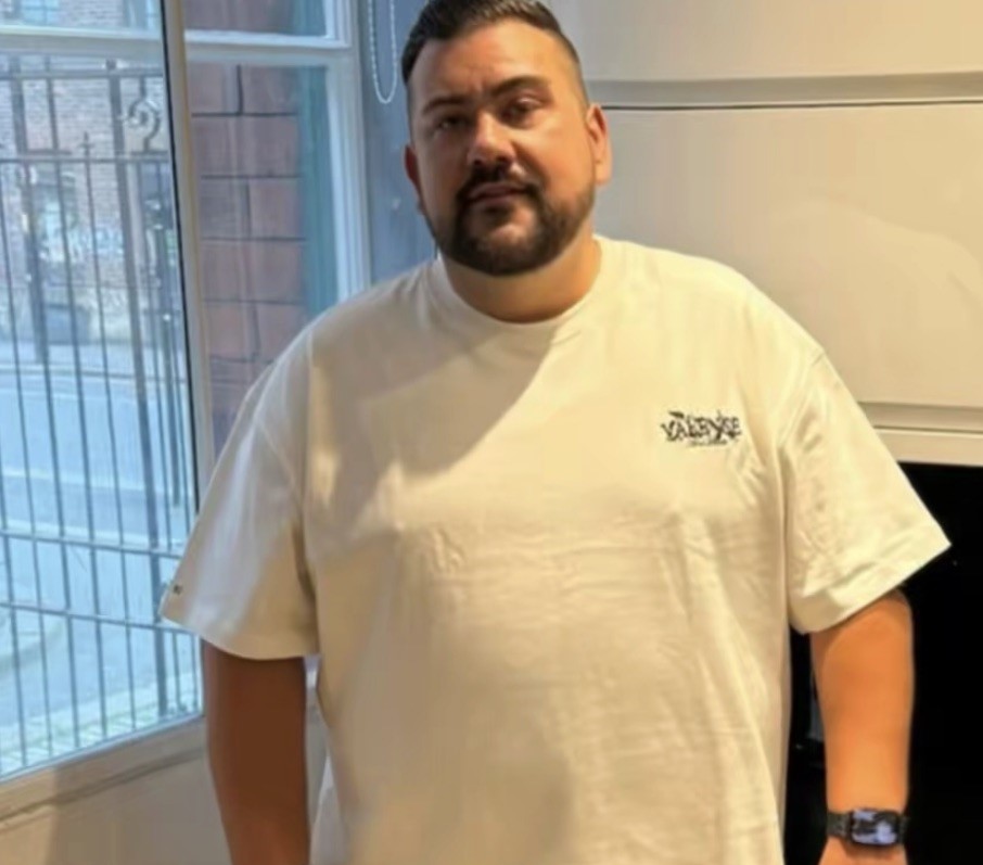Told he'd never reach 40, a Belfast man lost nine stone on Mounjaro and used a daily six-step skincare routine to avoid surgery - and stunned his tummy tuck surgeons.
