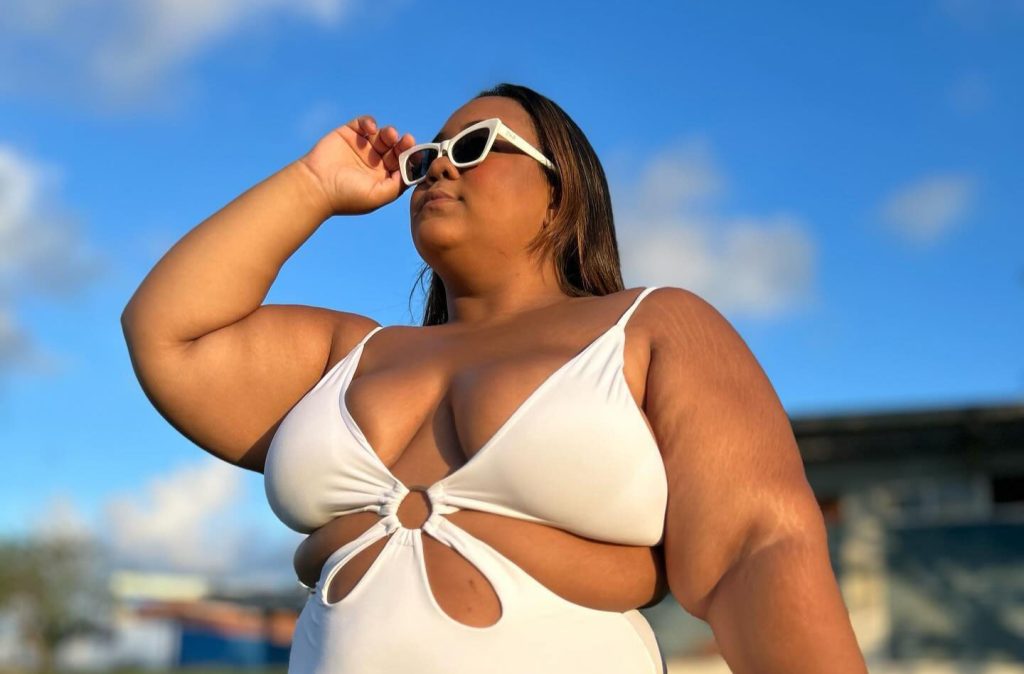 Plus-size model Thaylana Cordeiro, 22, dies after undergoing "dream" weight-loss surgery just hours after excitedly telling friends she was beginning a new chapter in life.