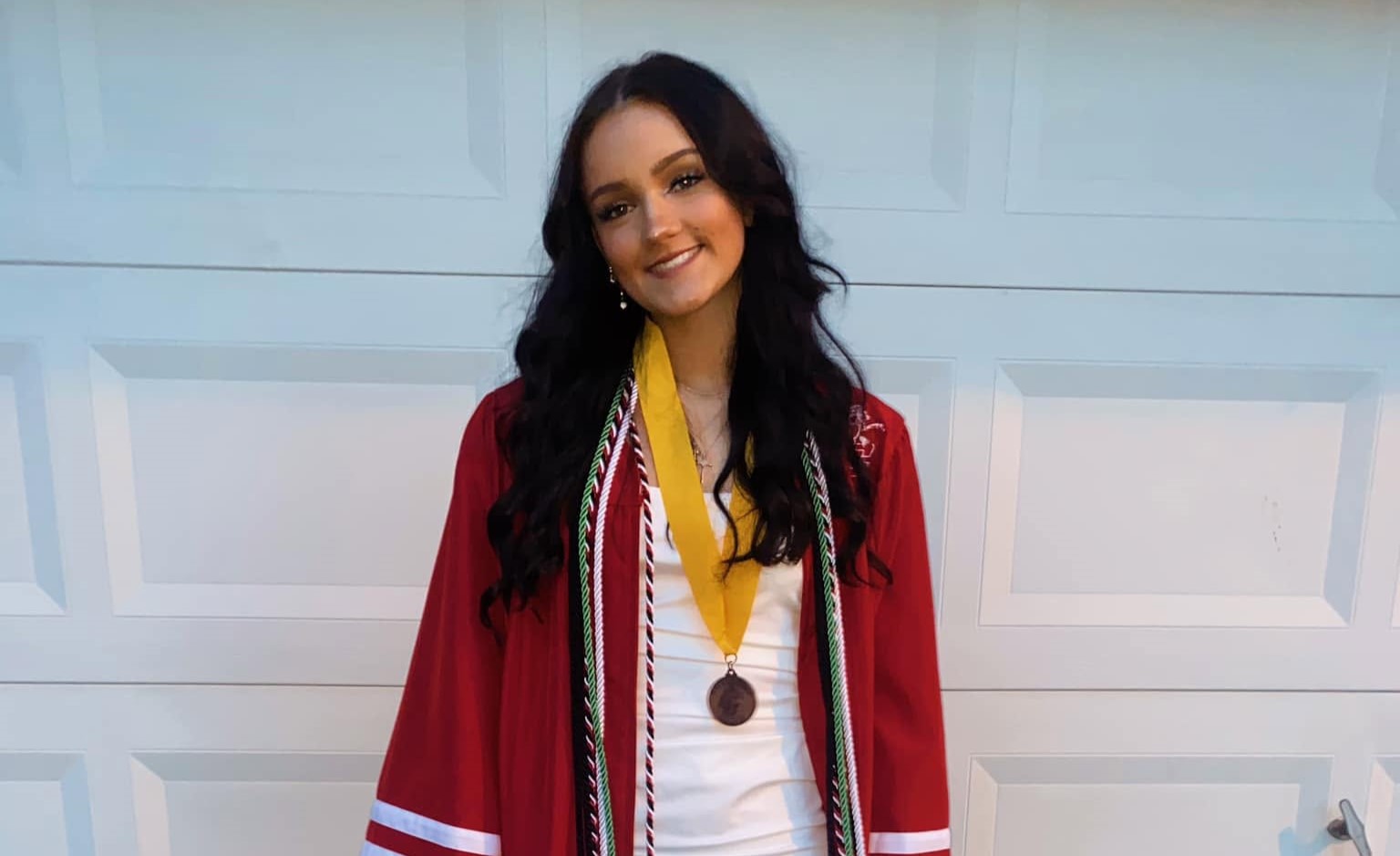 A teenager has vanished after getting off a pontoon boat to use the toilet on Grayson Lake, Kentucky, with her friends only realising she was gone once back out on the water.