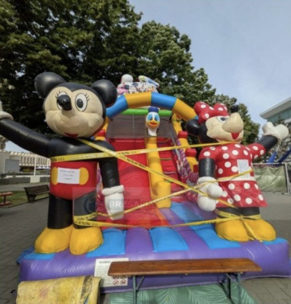 Toddler dies suddenly on inflatable slide from undiagnosed kidney tumour after shouting "Mummy" to watch him jump before collapsing as if "cut down by a scythe".