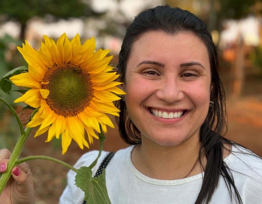 A Brazilian teacher with a crippling phobia of trains defied her paralysing fear to pull a fallen man clear of the tracks with just eight seconds to spare before a locomotive struck.