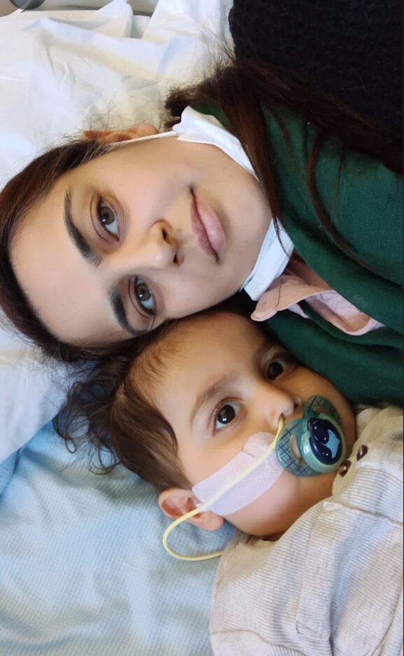 A stubbed toe on a washing machine led to a leukaemia diagnosis for toddler Zak - now five, he has rung the bell after three years of chemotherapy in an amazing recovery.