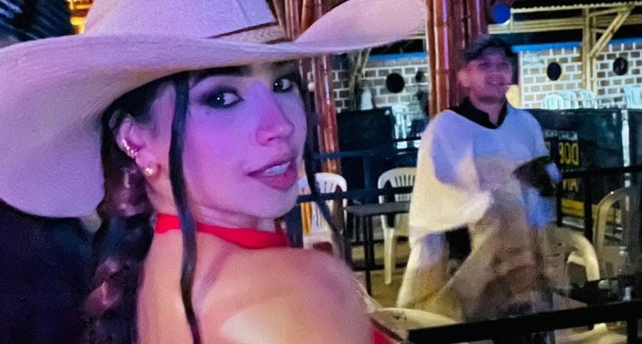 An influencer has been shot dead in her luxury SUV moments after leaving the gym in Colombia - a motorcyclist blasted her at point-blank range as she waited at red lights.