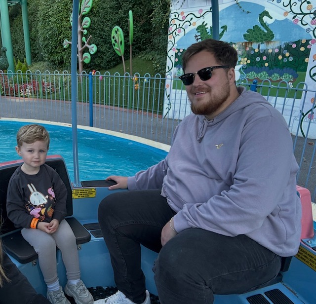 A dad who ballooned to 24 stone on free takeaways says he's had a second chance at life after losing eight stone on Mounjaro - dropping from 4XL to a large.