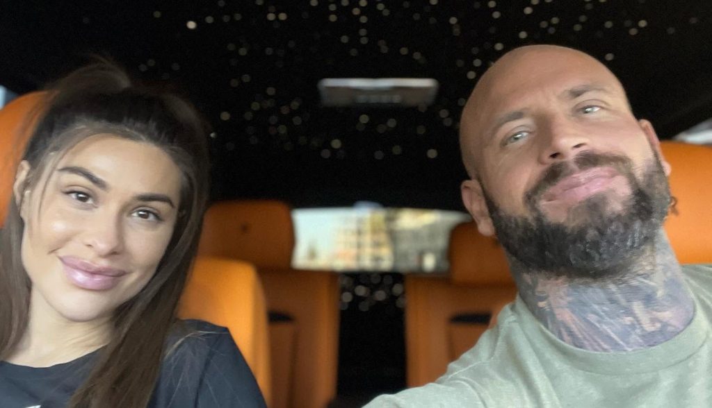 Fitness influencer Wes Watson pleads guilty to striking a man with a weightlifting belt in a Miami gym brawl, facing a possible 21-month sentence.